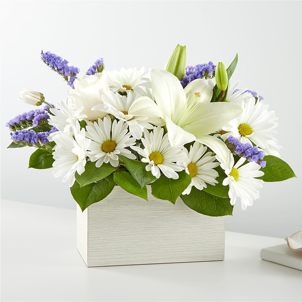 Beyond Blue Box Bouquet – JARDIN D'ETE, Markham ON
