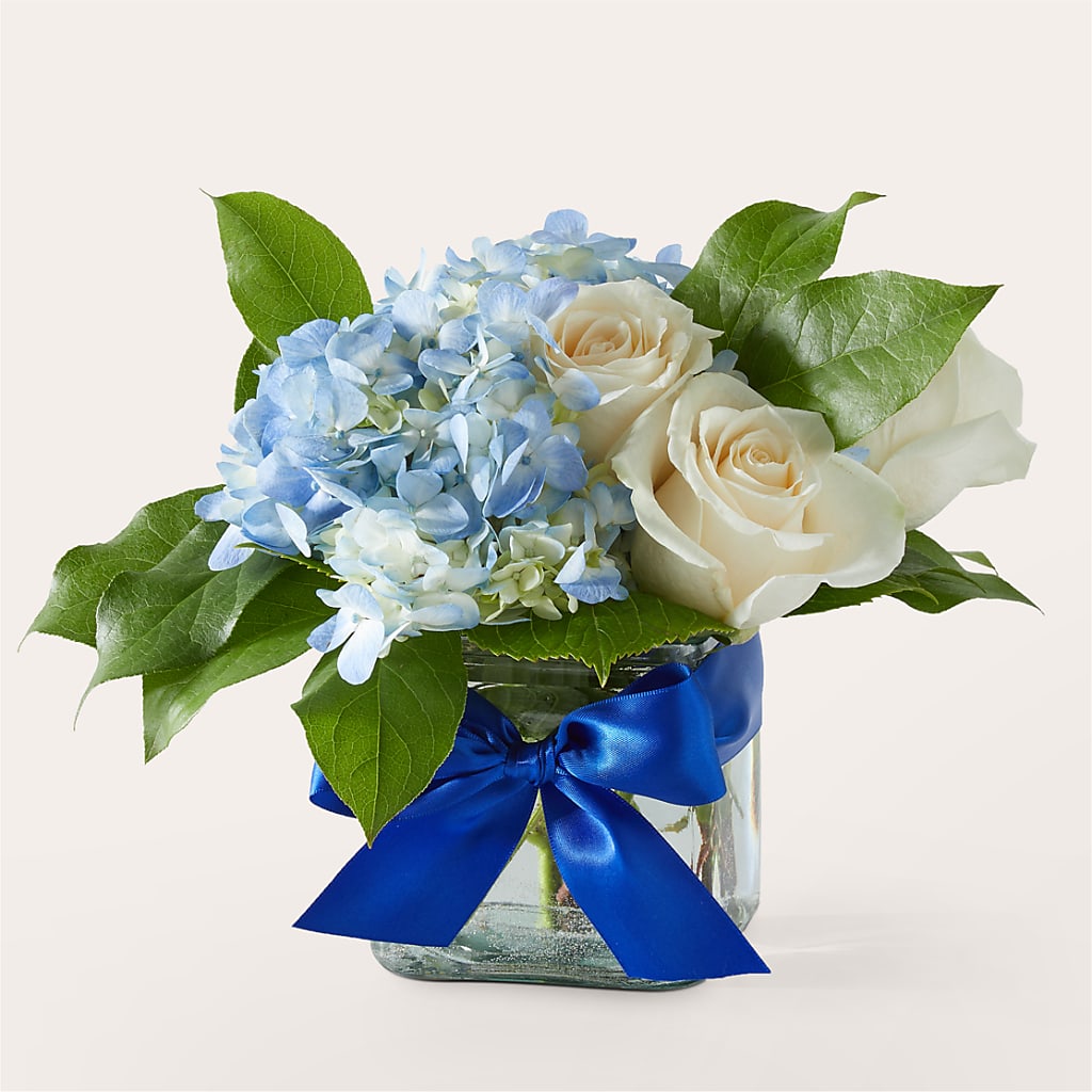 Sky Blue Delight Bouquet – JARDIN D'ETE, Markham ON