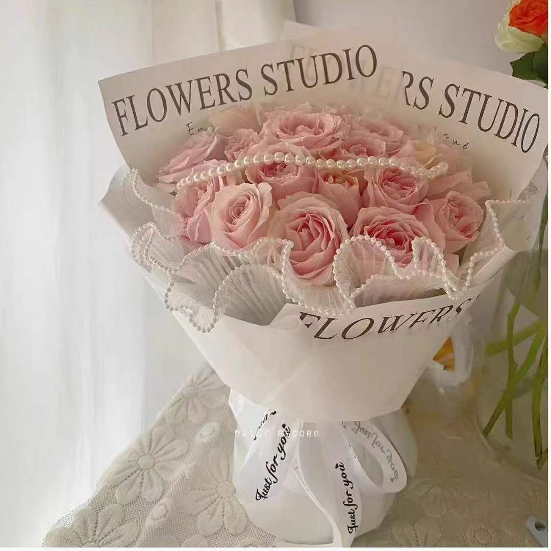 Modern Roses (24Roses) – JARDIN D'ETE, Markham ON