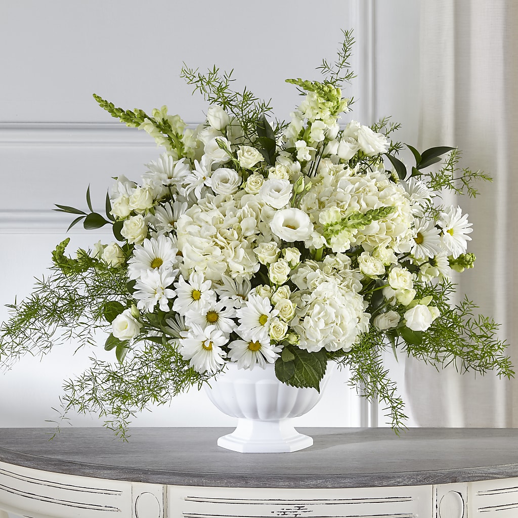 Love & Compassion Arrangement – JARDIN D'ETE, Markham ON