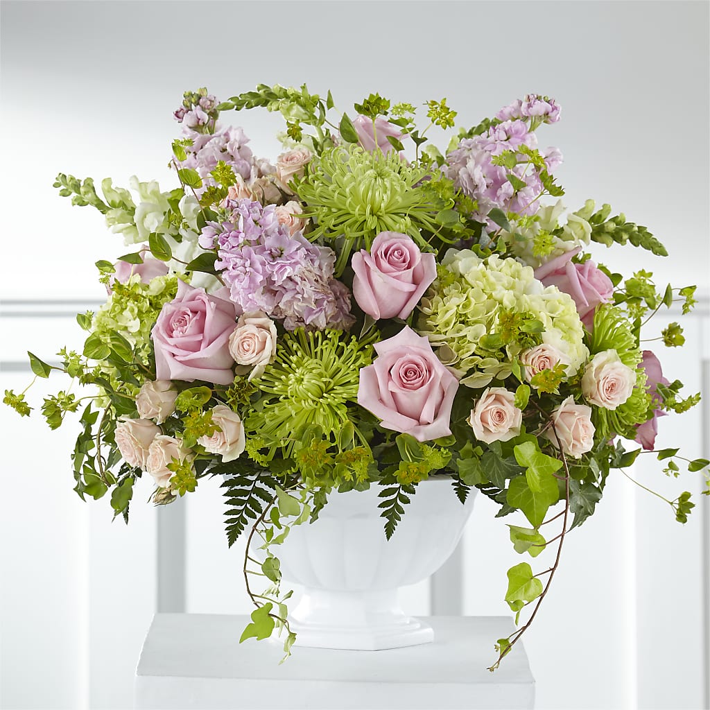 Radiant Embrace Arrangement – JARDIN D'ETE, Markham ON