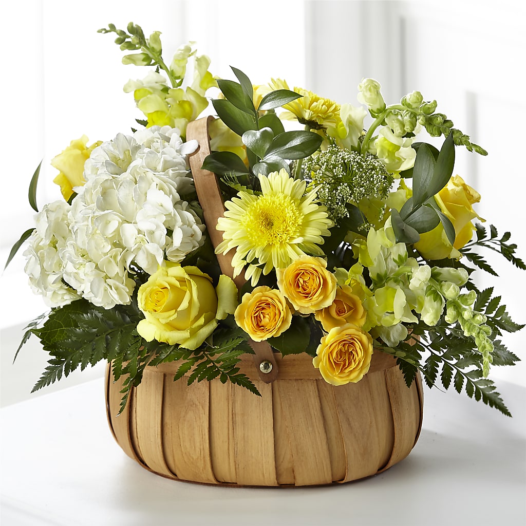 Rustic Remembrance Basket – JARDIN D'ETE, Markham ON