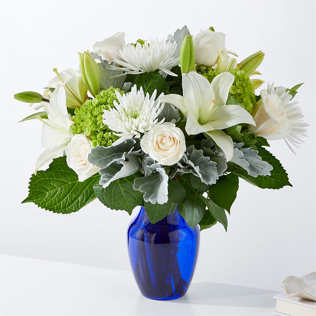 Snowy Dreams Bouquet – JARDIN D'ETE, Markham ON
