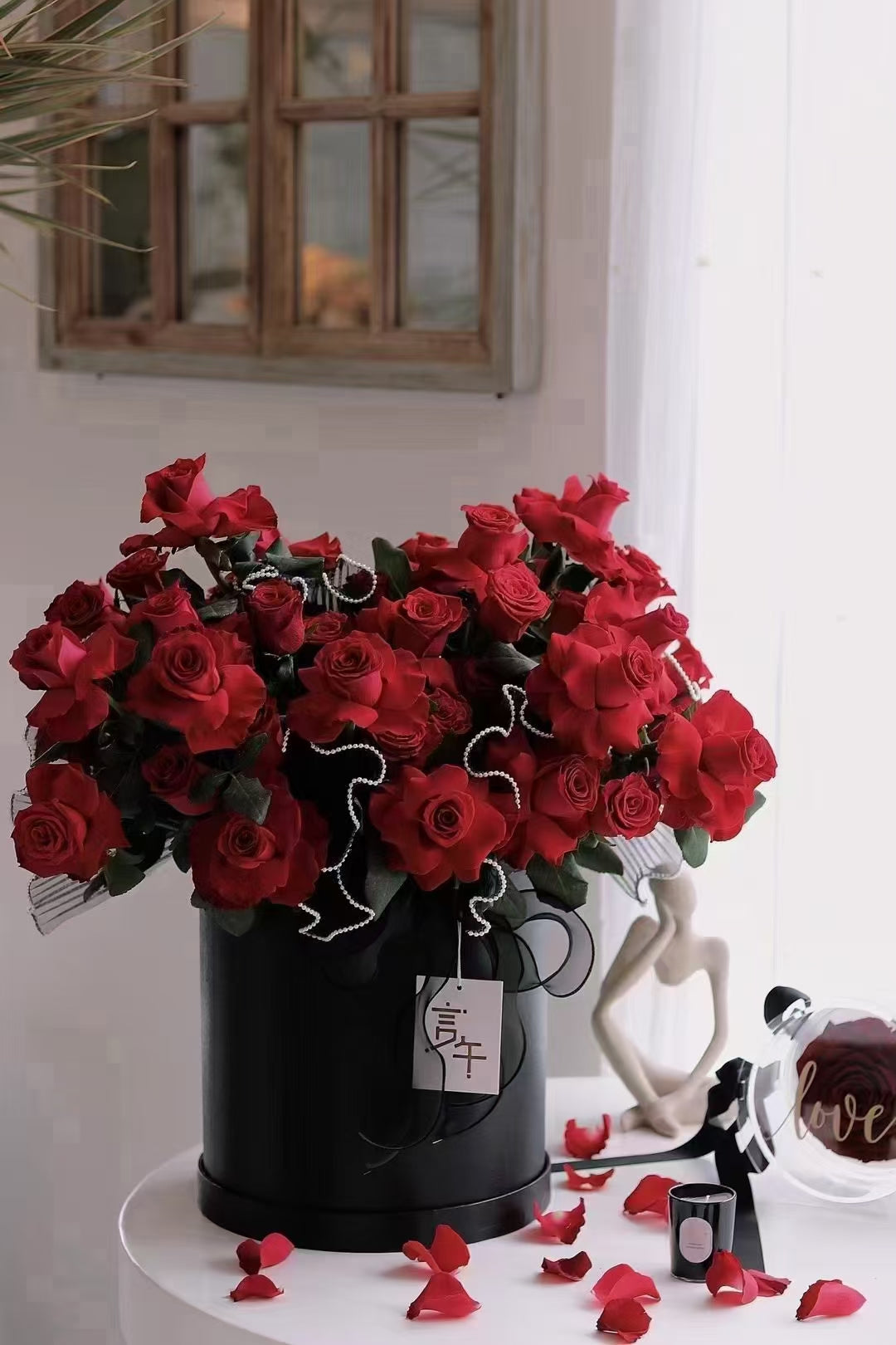 Hug Bucket Bouquet