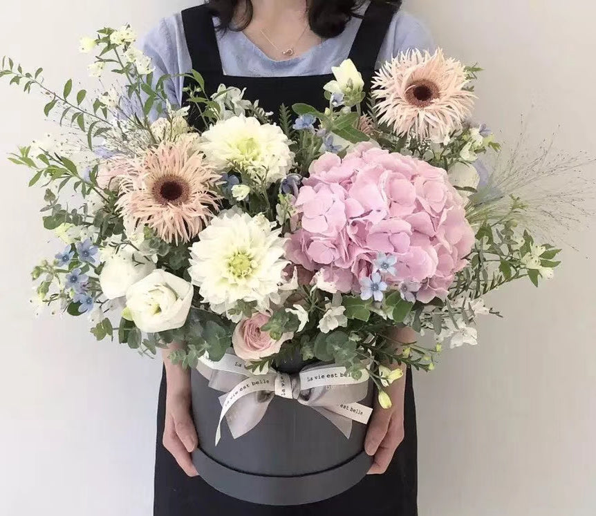 Hug Bucket Bouquet