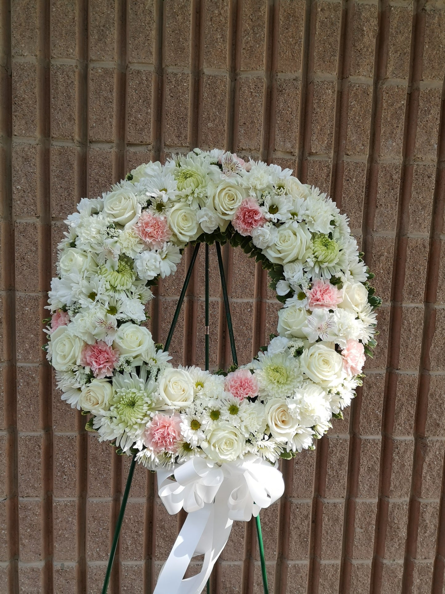 Circle of Remembrance Wreath Collection