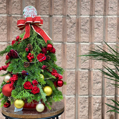 The Merry Tabletop Christmas Tree – JARDIN D'ETE, Markham ON