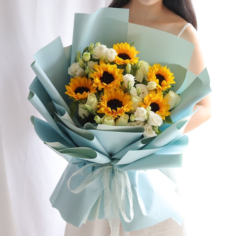 Golden Radiance Sunflower Bouquet