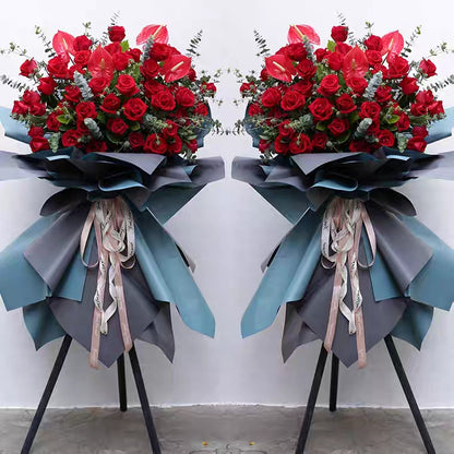 Red Triumph Stand – JARDIN D'ETE, Markham ON