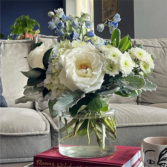 Clear Skies Bouquet – JARDIN D'ETE, Markham ON