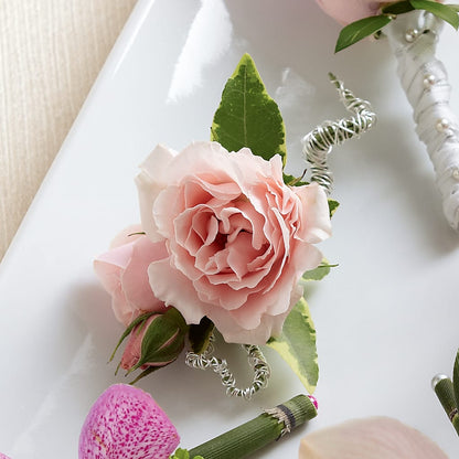 Pink Spray Rose Boutonniere – JARDIN D'ETE, Markham ON